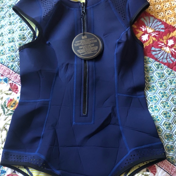 Duskii NEW 1mm Neoprene Surfsuit Swimsuit Ciara Blue M $285 - Picture 6 of 12